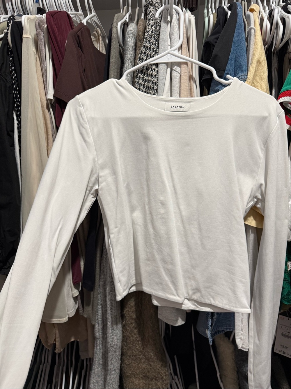 Aritzia Babaton contour White Long-Sleeve Top